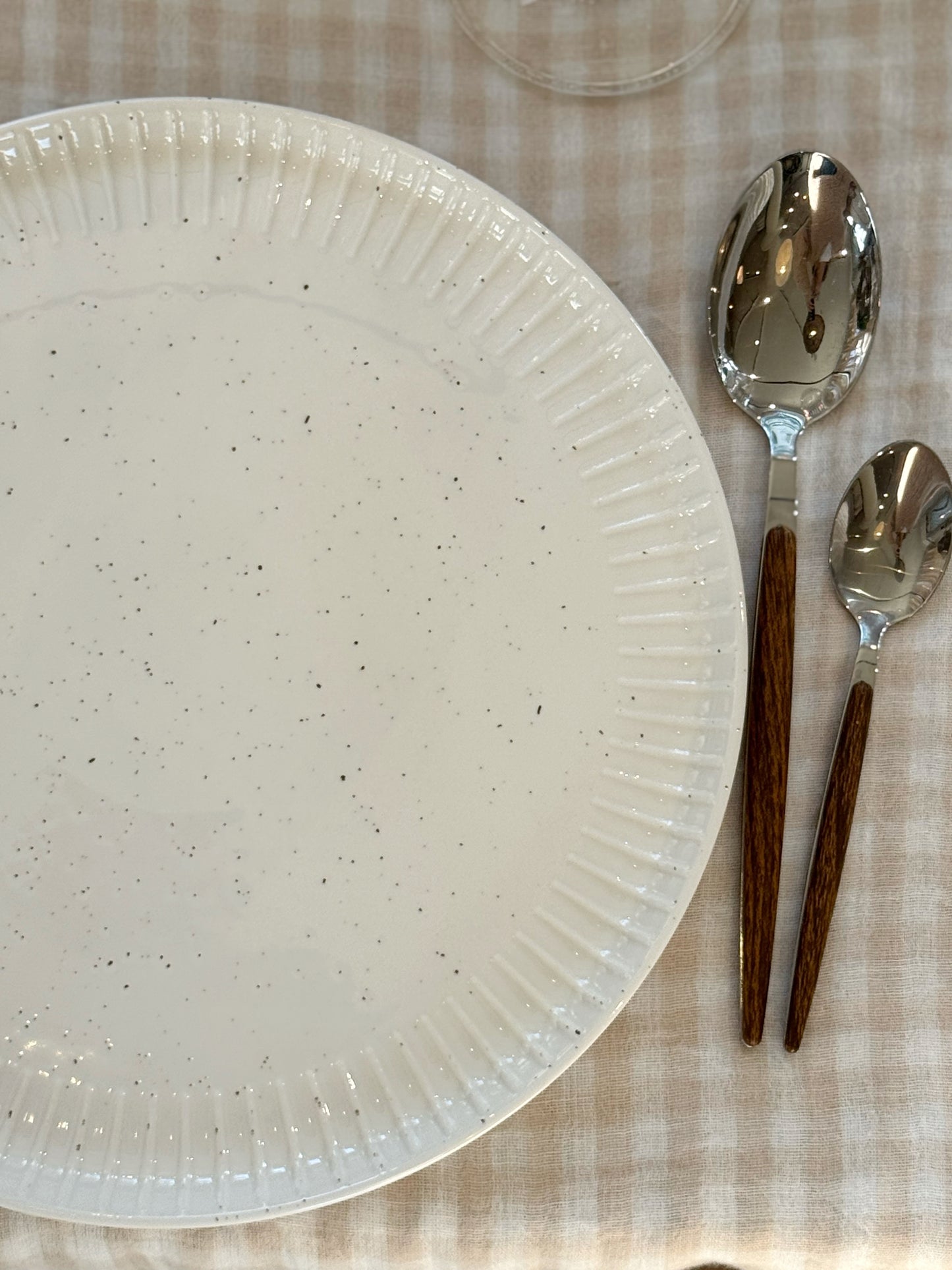 Assiette à dîner blanche, par 4 IMA