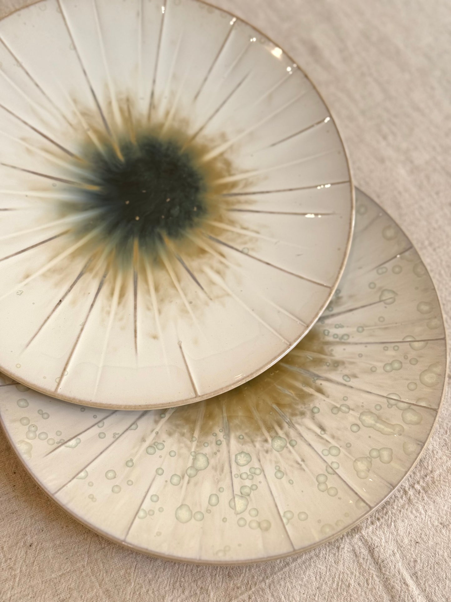 Assiette à dessert en grès, ÉCLIA vendue par 2