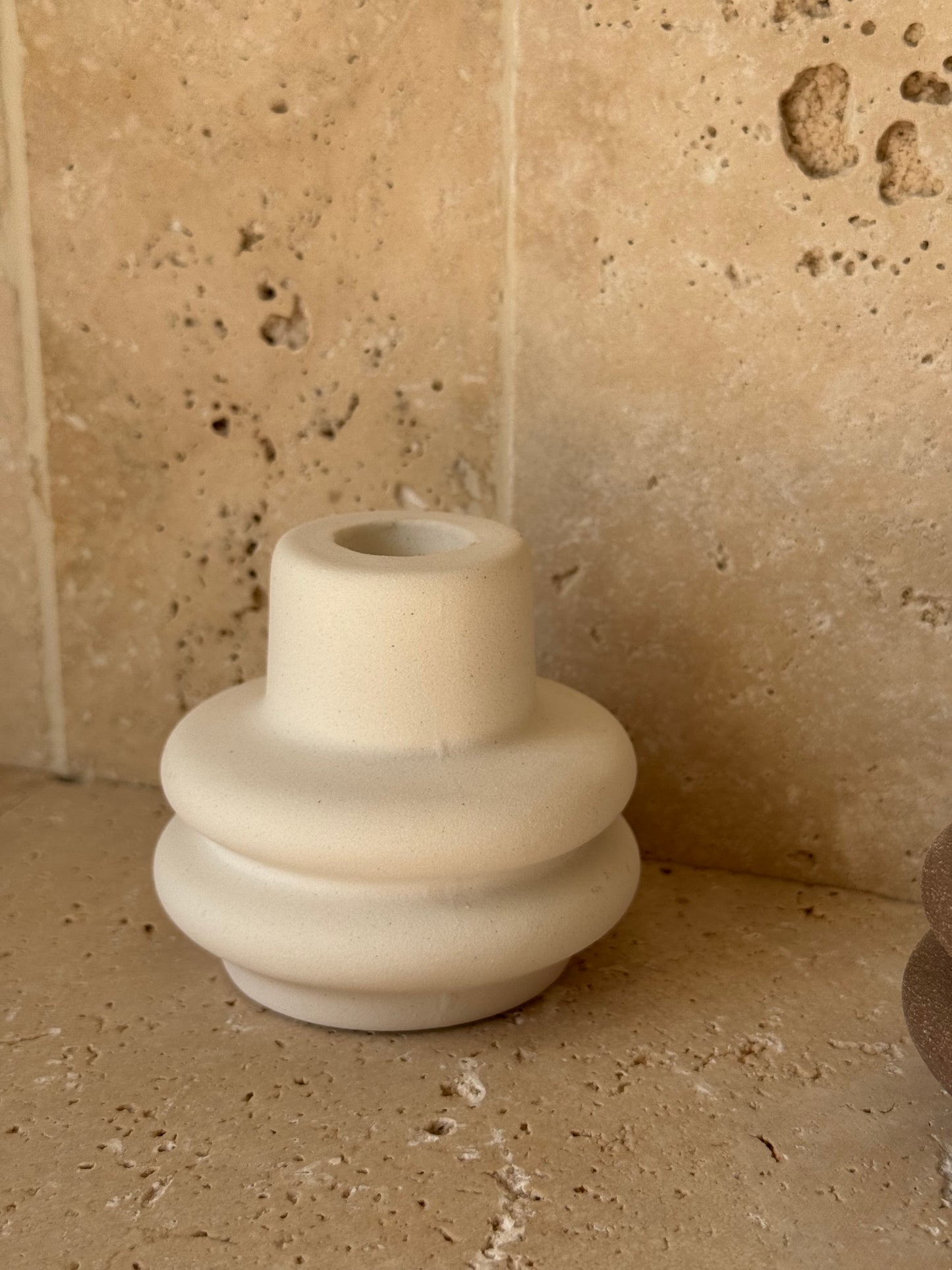 Bougeoir en porcelaine, BOO