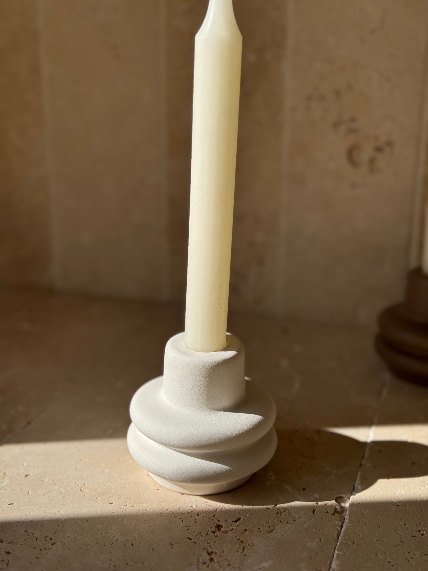 Bougeoir en porcelaine, BOO