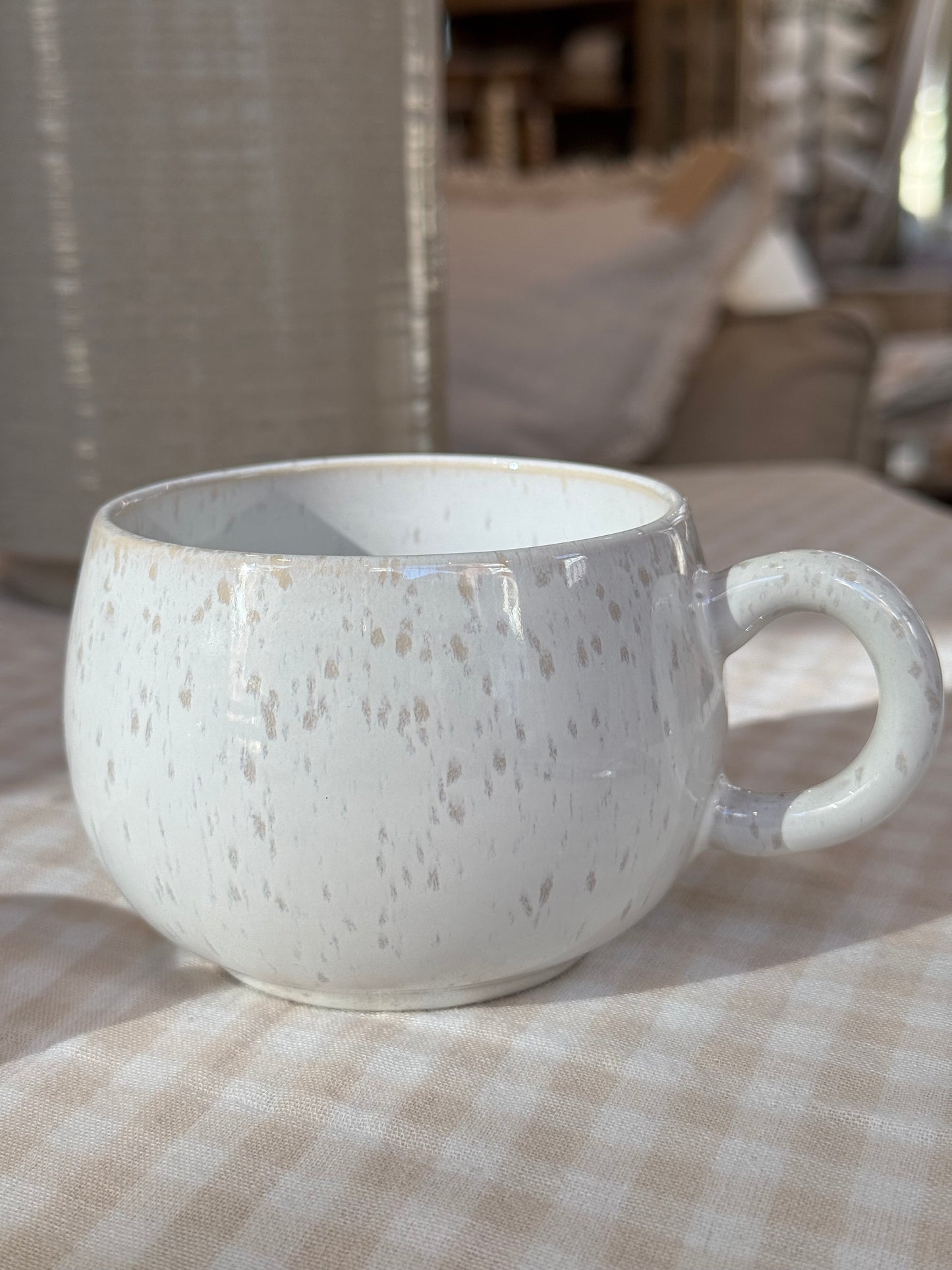 Mug en grès, CURVY