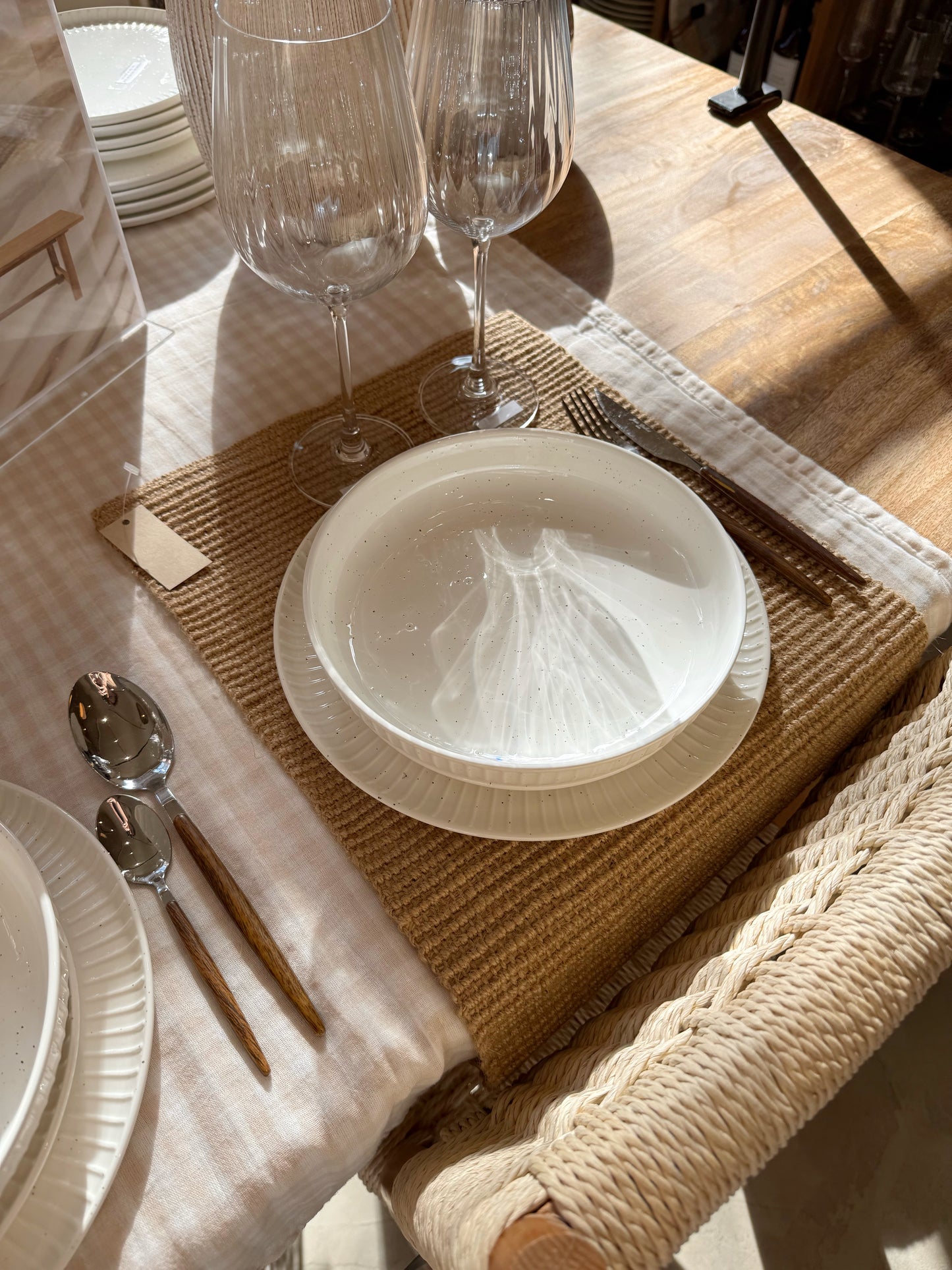Assiette à dîner blanche, par 4 IMA
