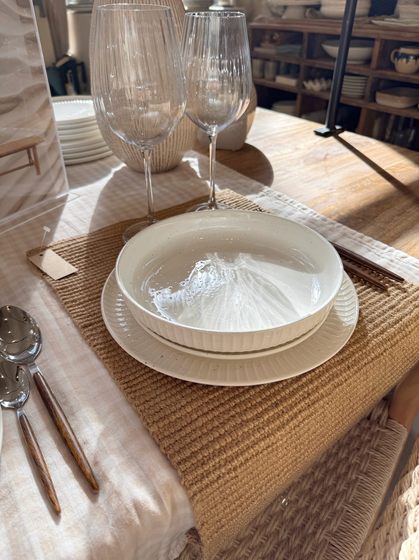Assiette creuse blanche, par 4 IMA