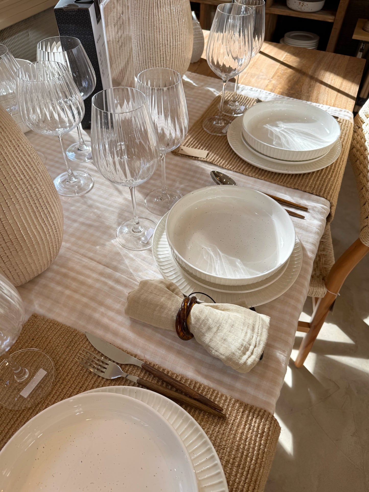 Assiette à dîner blanche, par 4 IMA