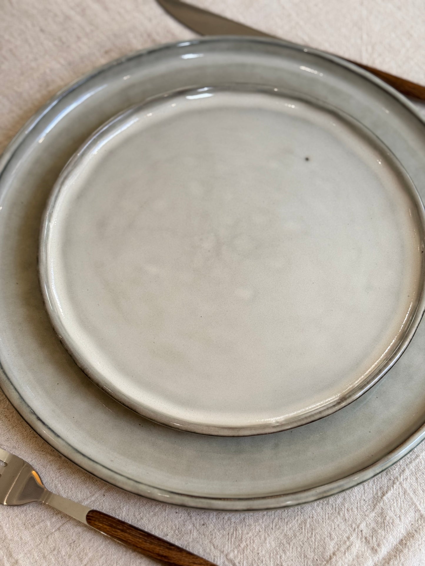 Assiette à dessert grès, ARTI vendue par 4