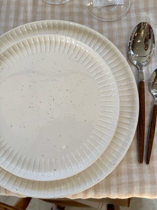 Assiette à dessert blanche, par 4 IMA