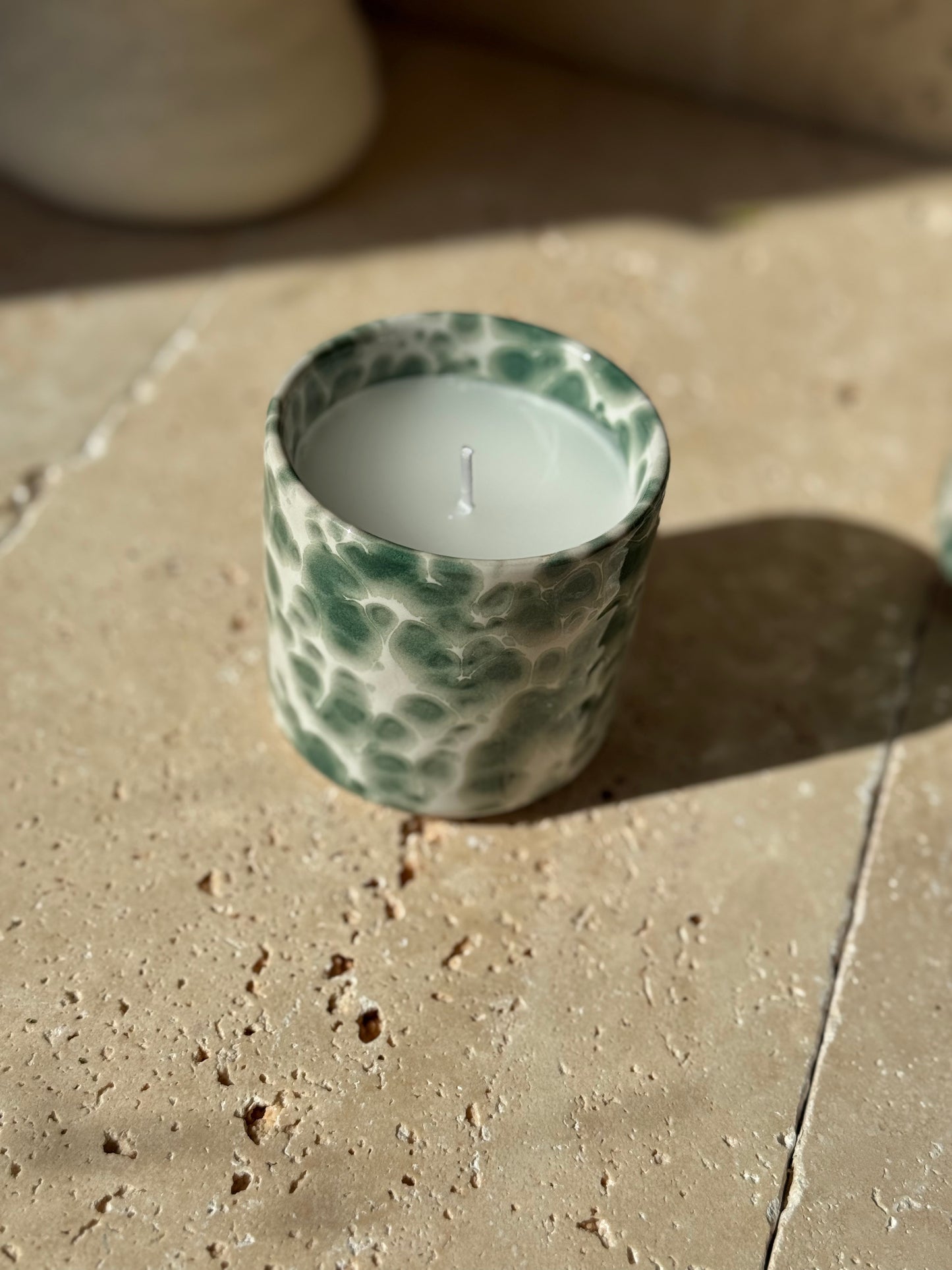 Bougie moucheté blanc et vert, MARA