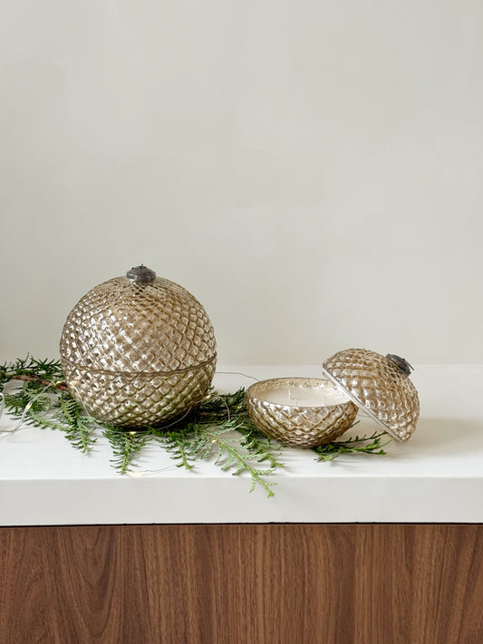 Bougie boule de noël - ÉCAILLES