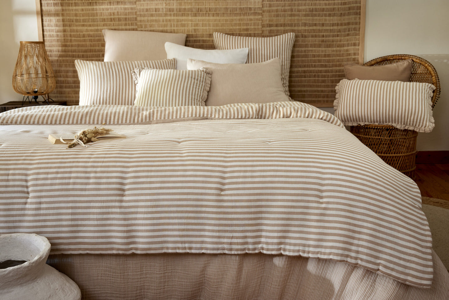 Bout de lit rayures - ROMIE
