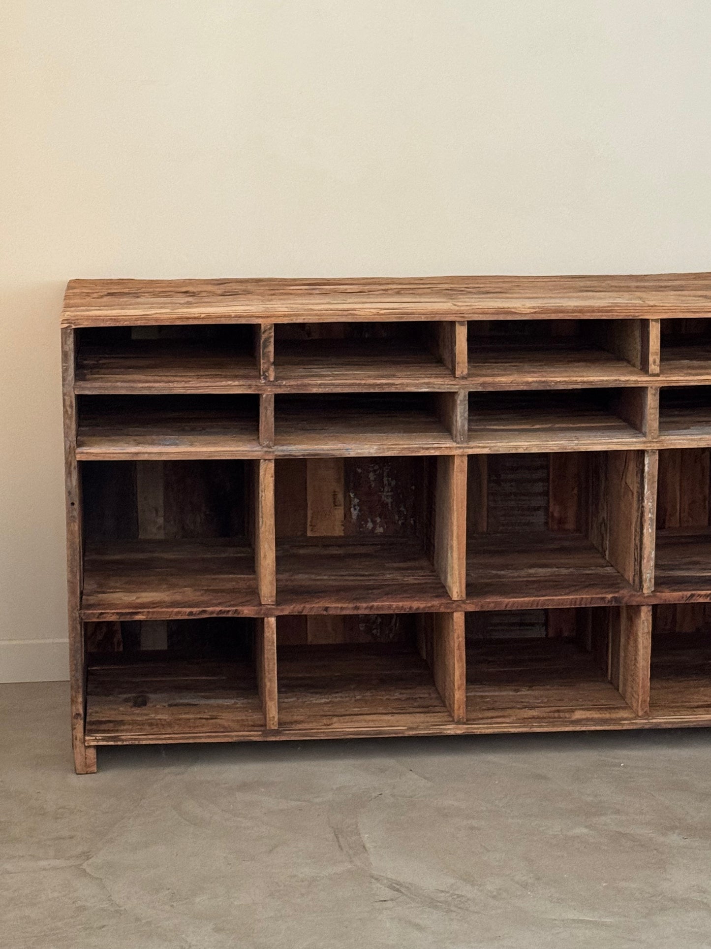 Buffet teck recyclé