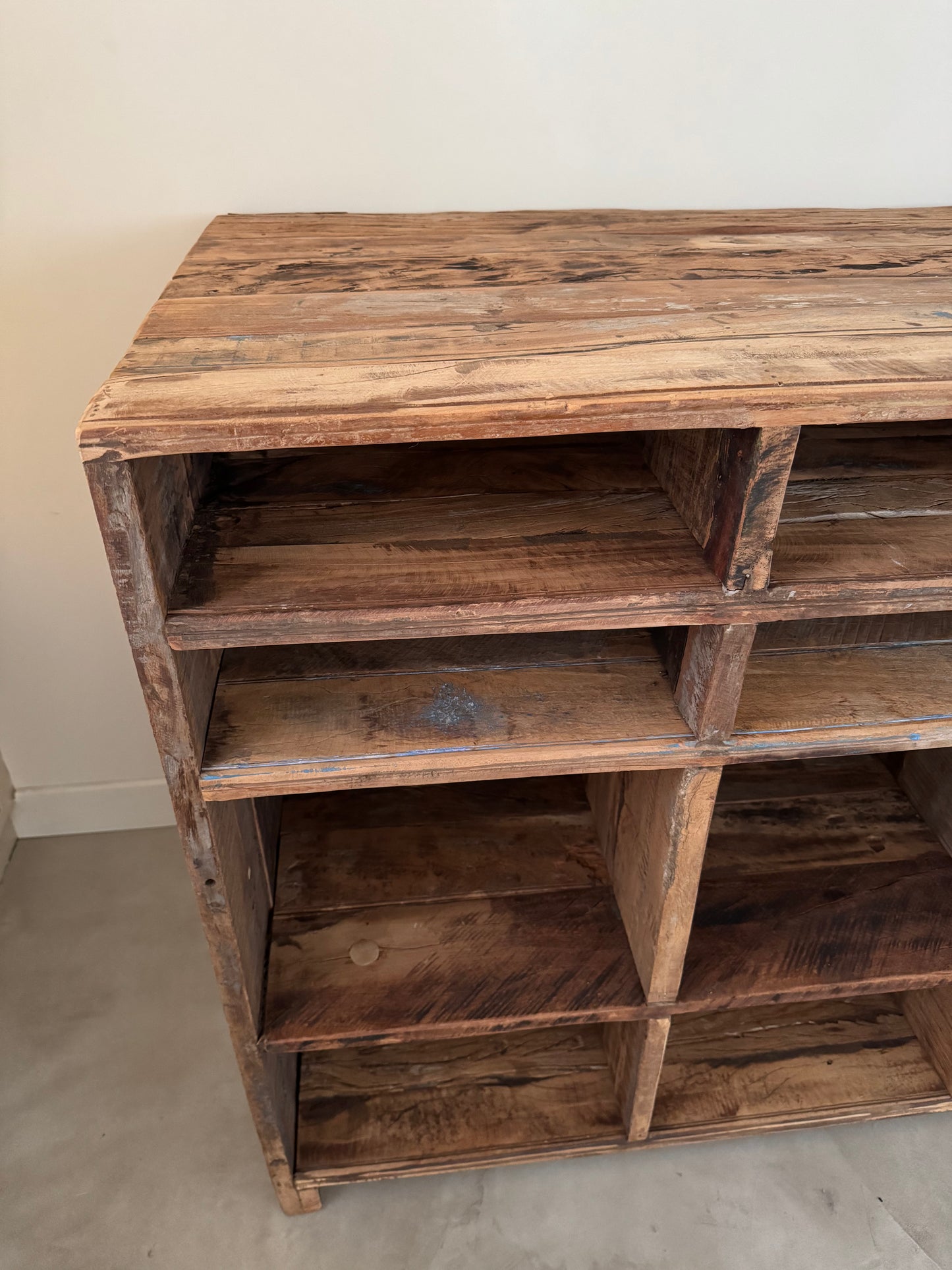 Buffet teck recyclé