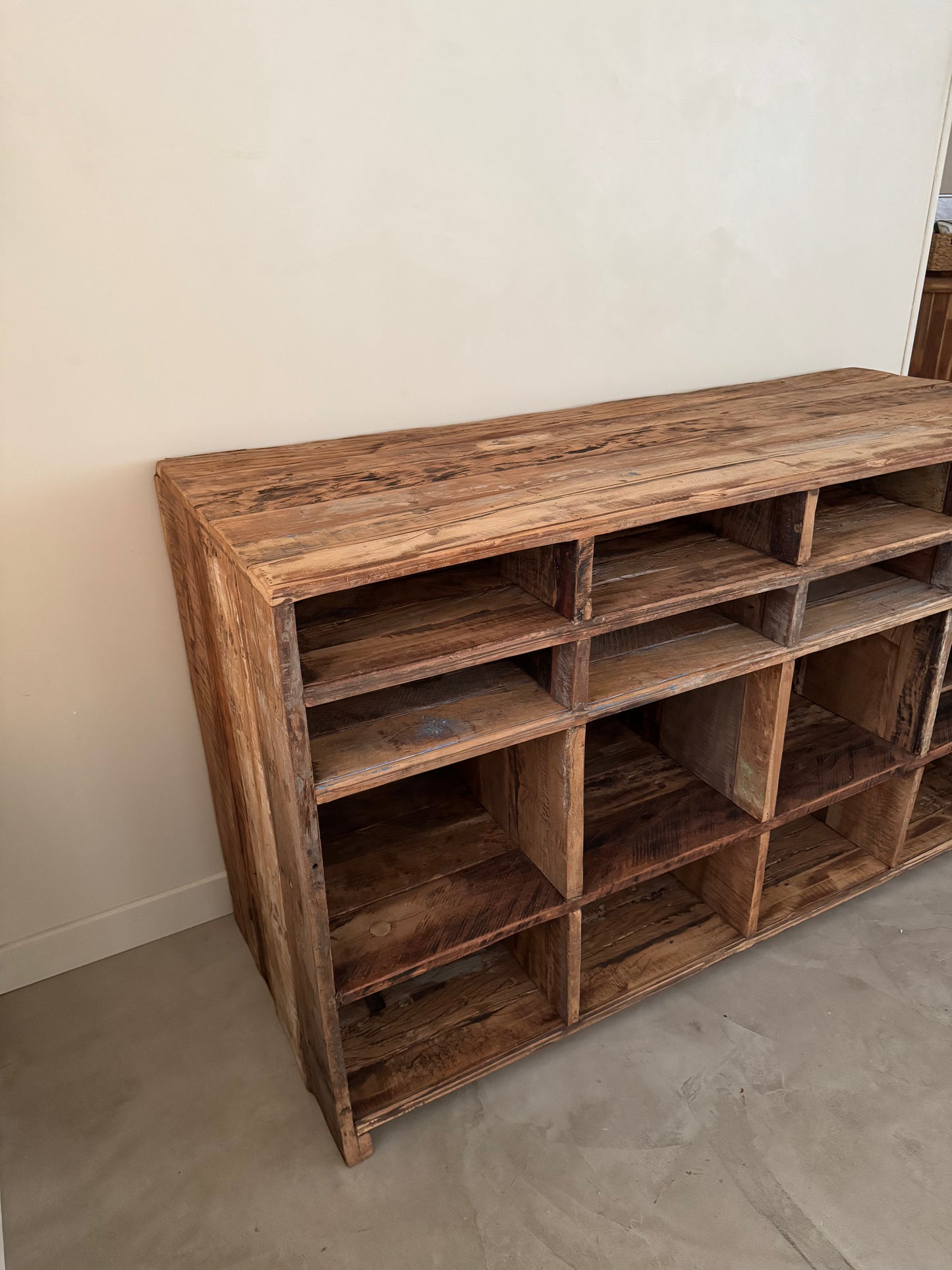 Buffet teck recyclé