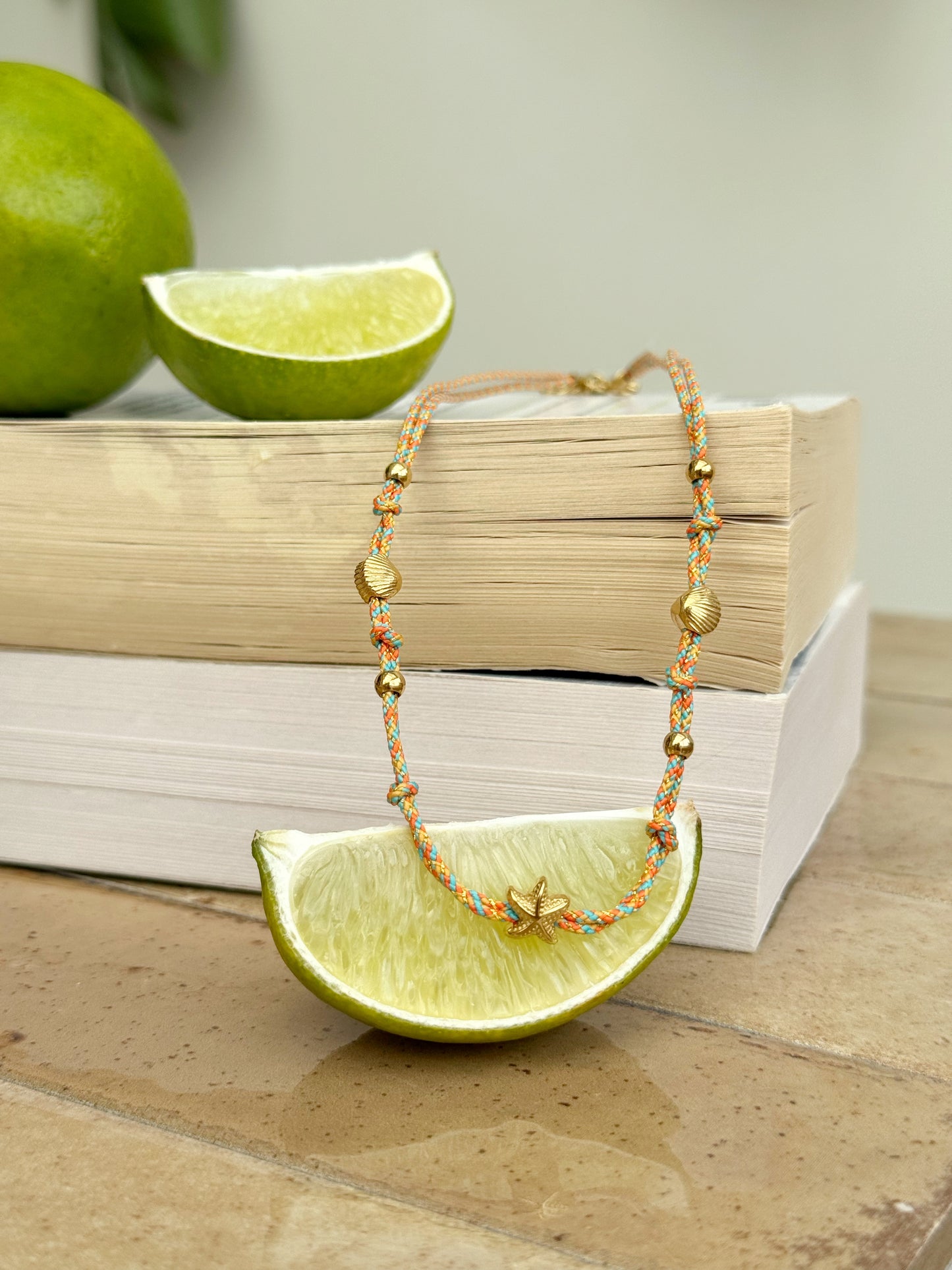 Collier orange - CALVI