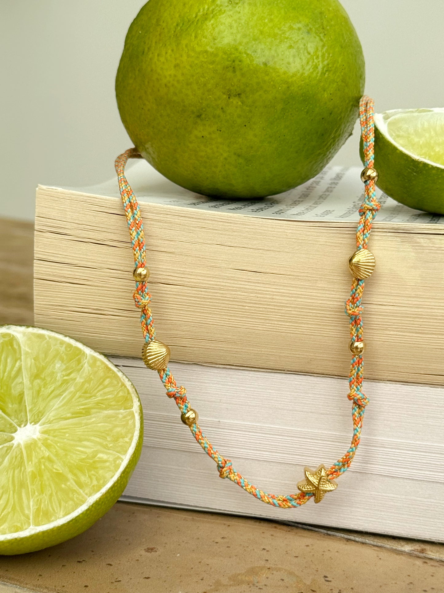 Collier orange - CALVI