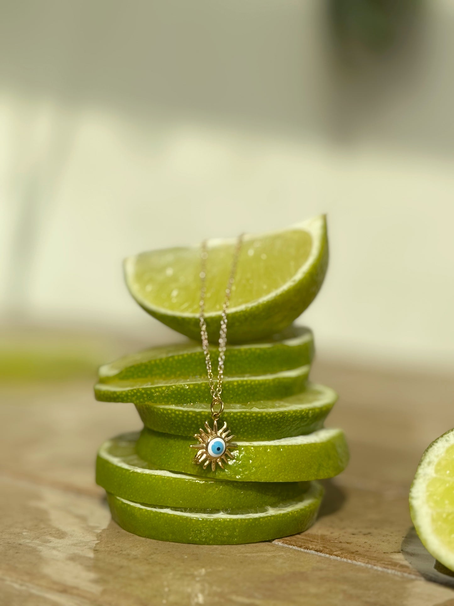 Collier - OIA