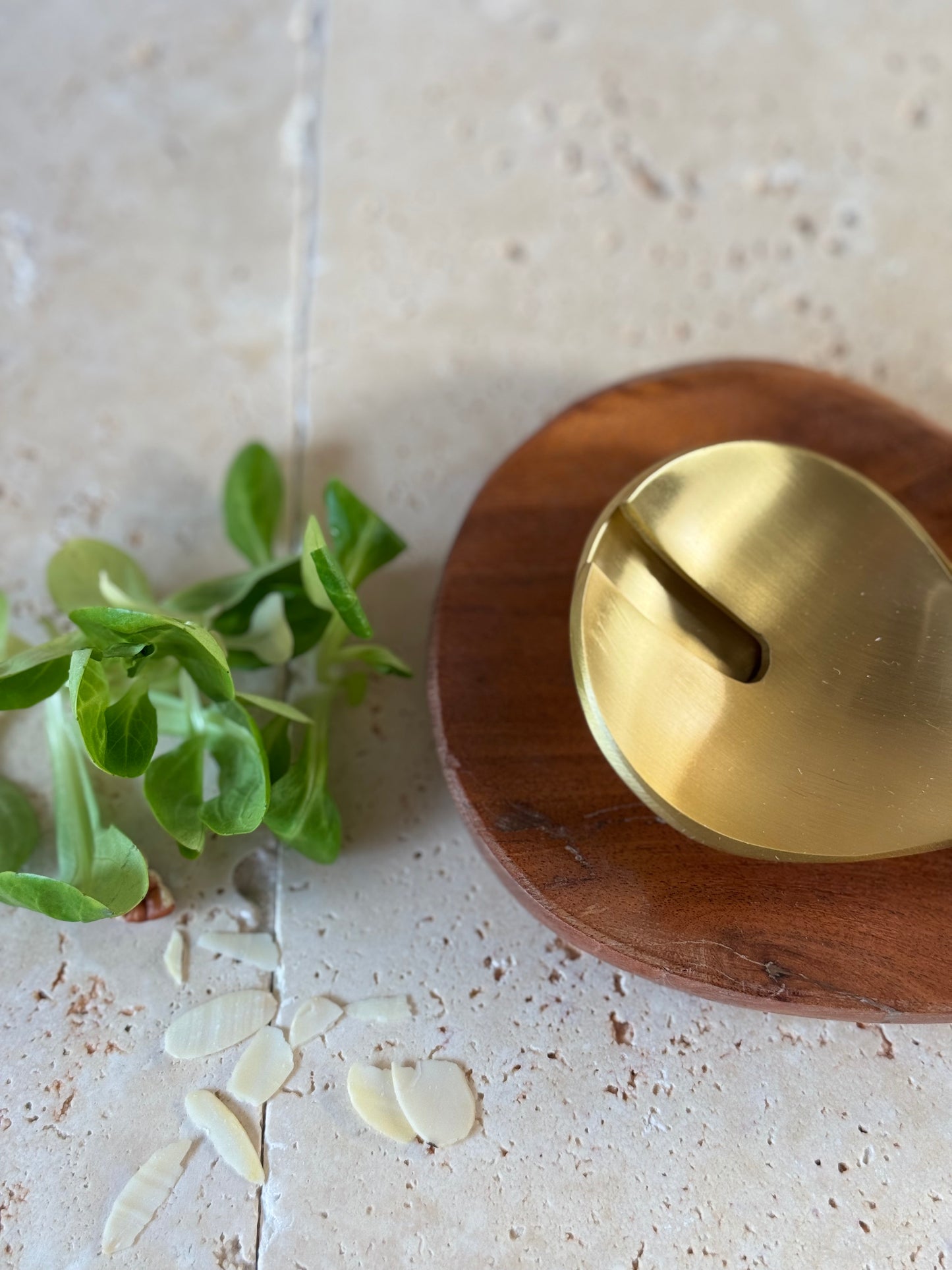 Couverts à salade ODIN laiton