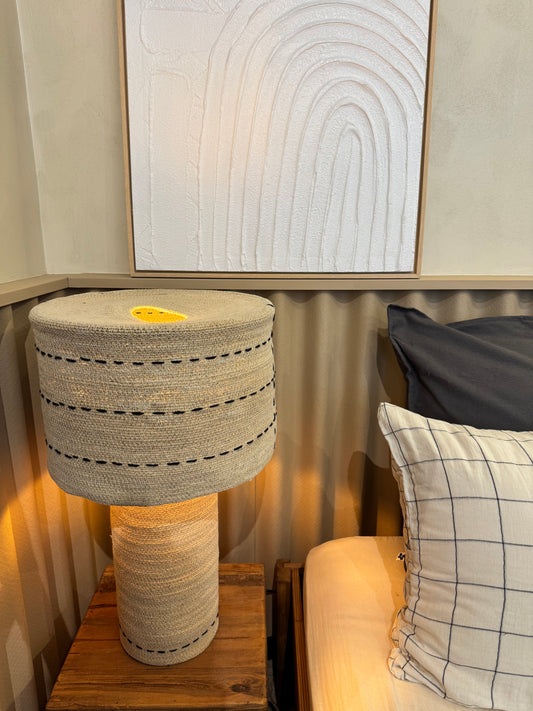Lampe à poser jonc de mer, MIRA