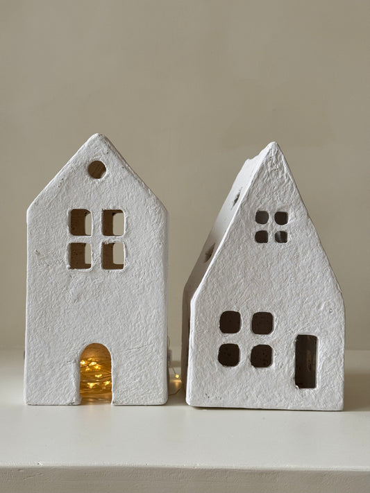 Maisons en coton mâché
