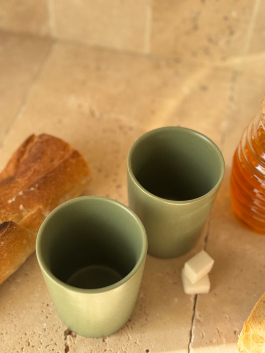 Mug grès vert, MIRA vendu par 2