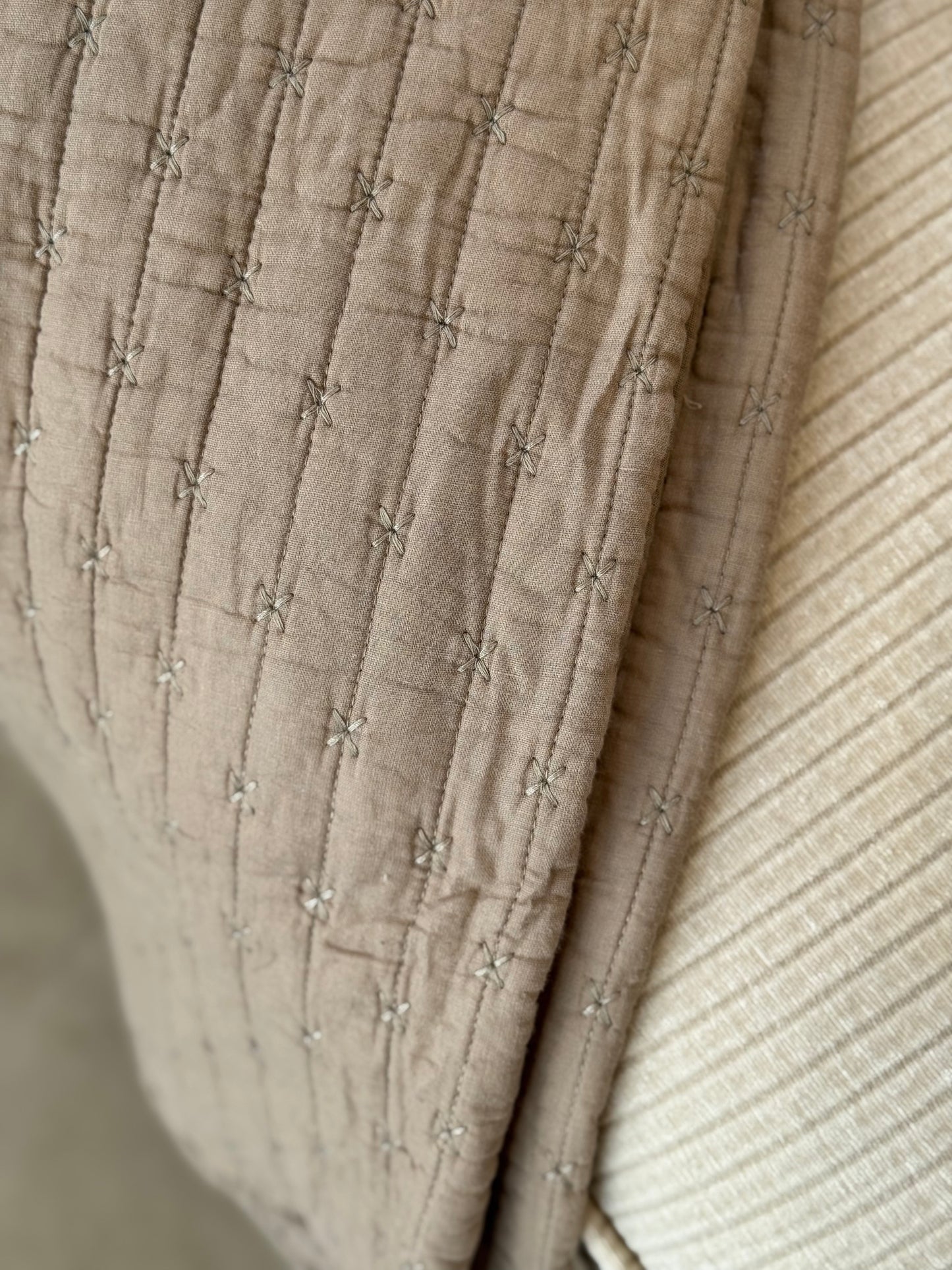 Plaid 130x180 cm taupe, CROSS