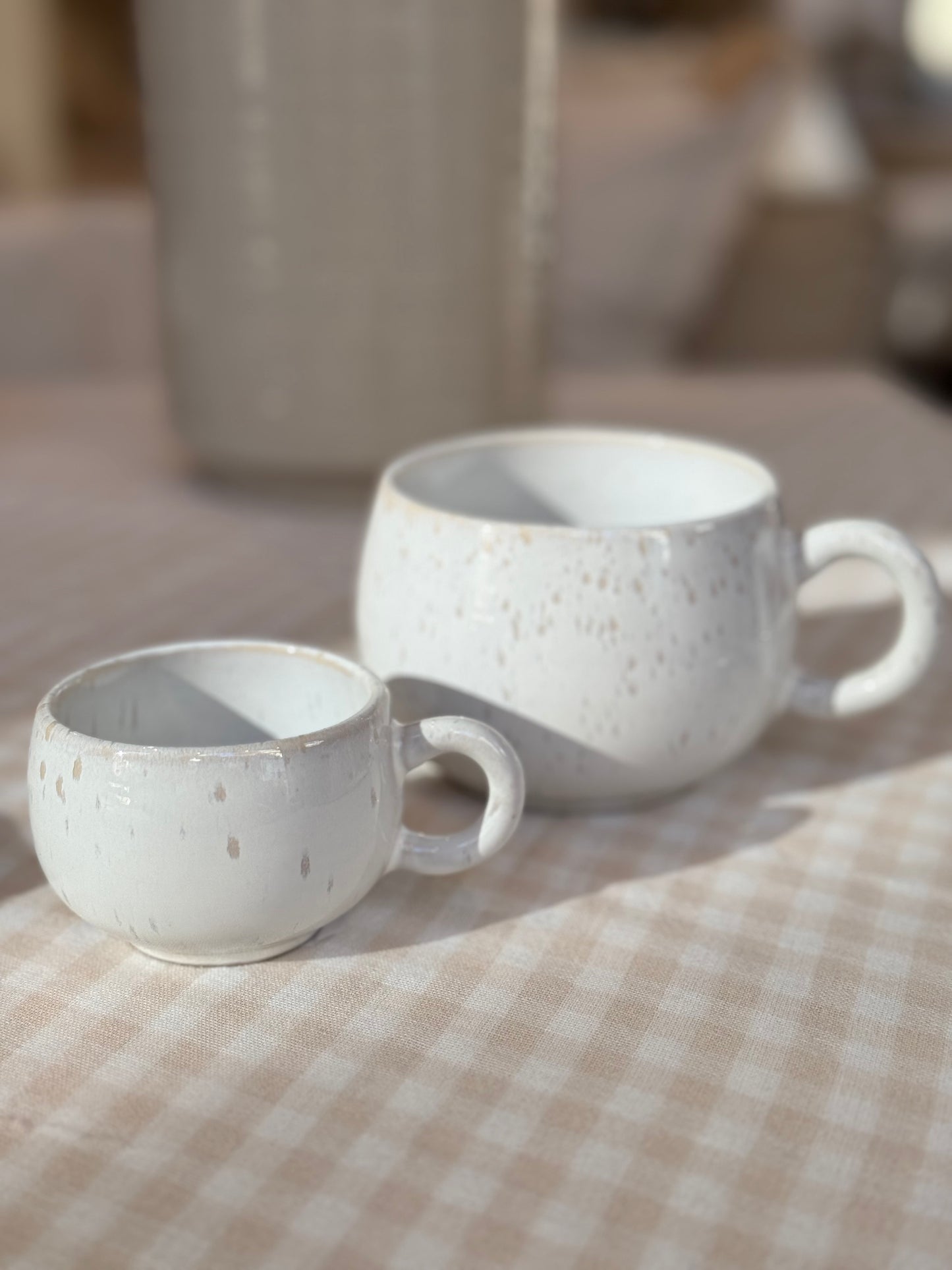 Mug en grès, CURVY
