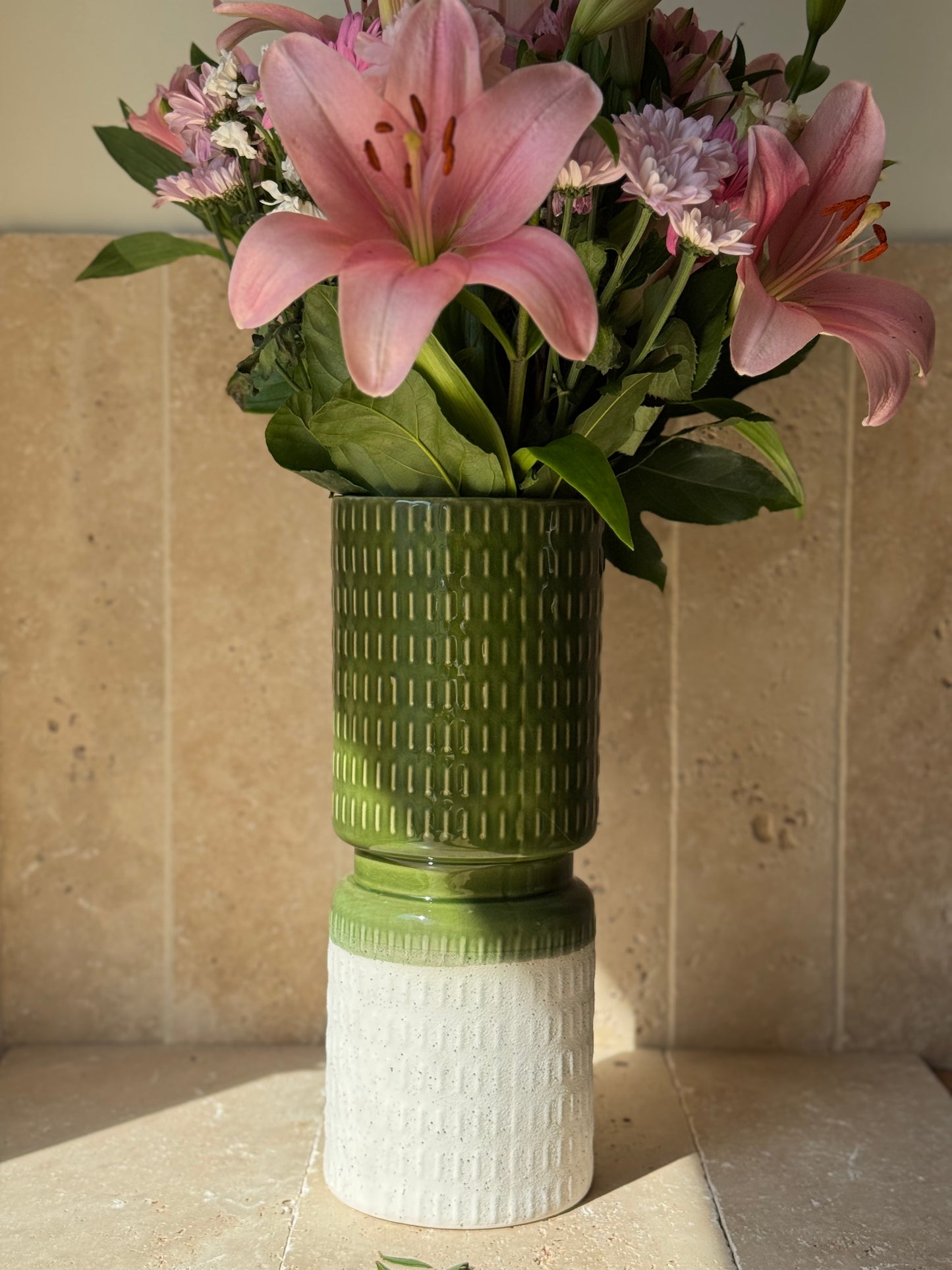 Vase porcelaine vert et blanc, CASA