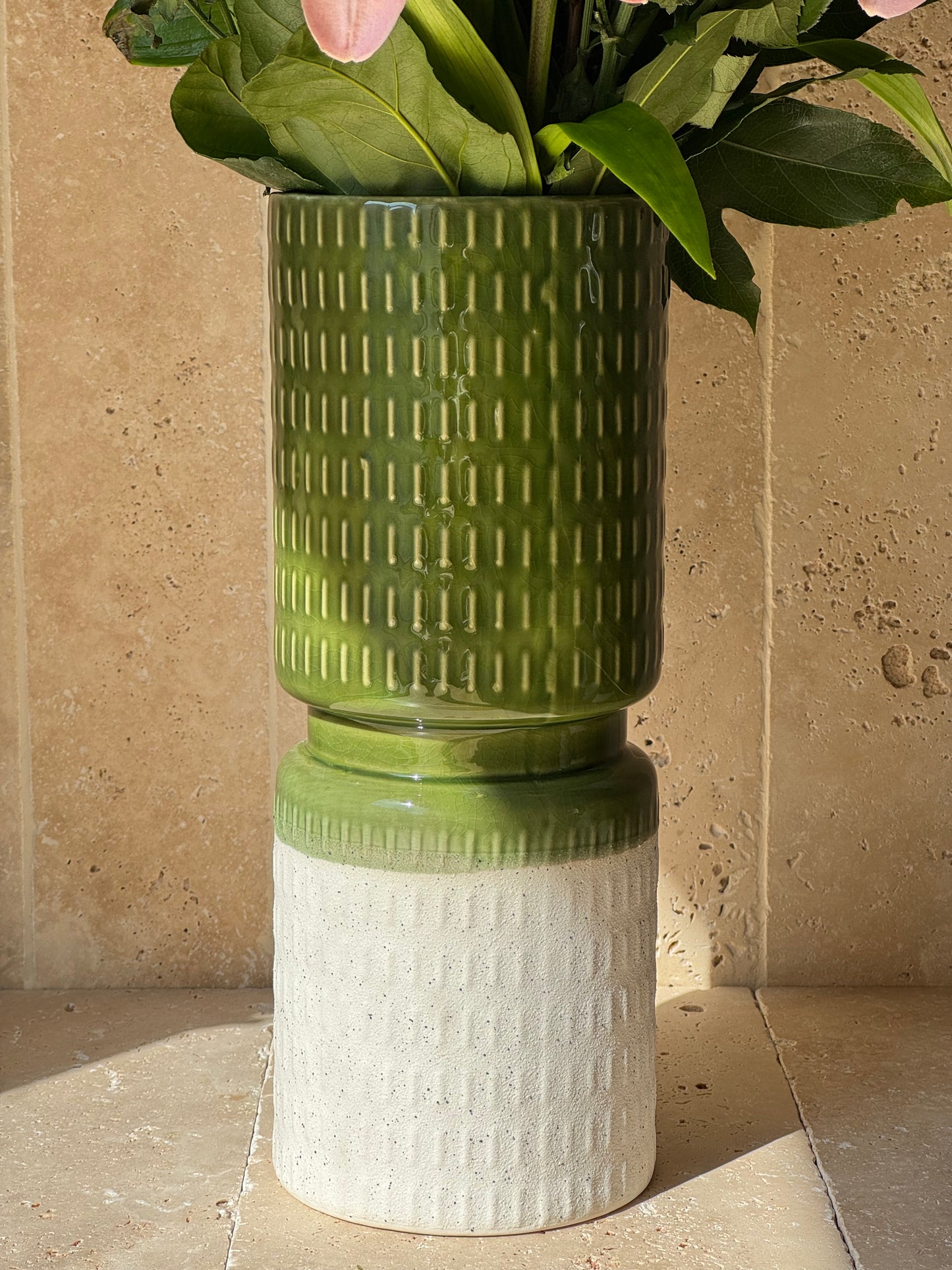 Vase porcelaine vert et blanc, CASA