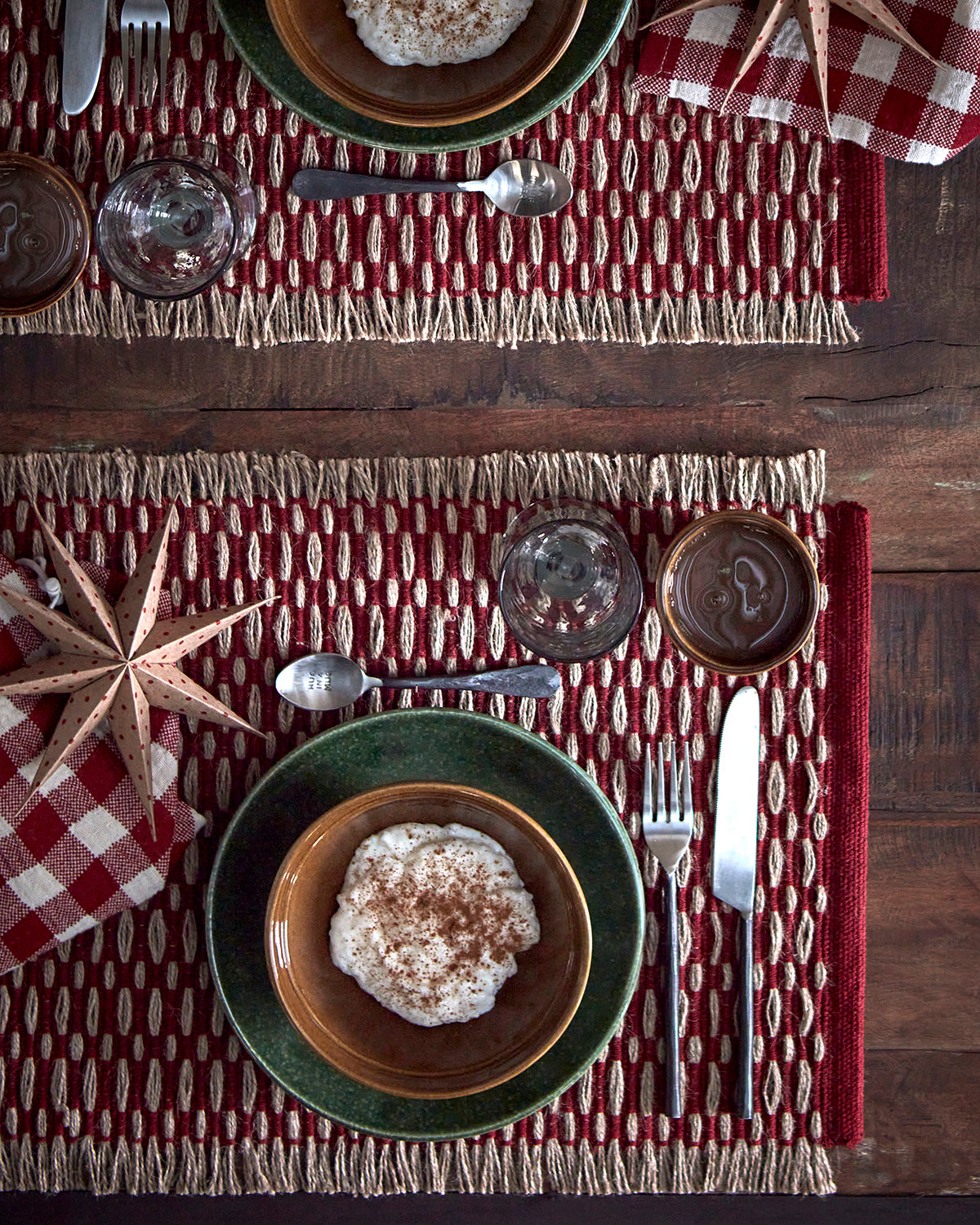 Étoile à pois rouge
